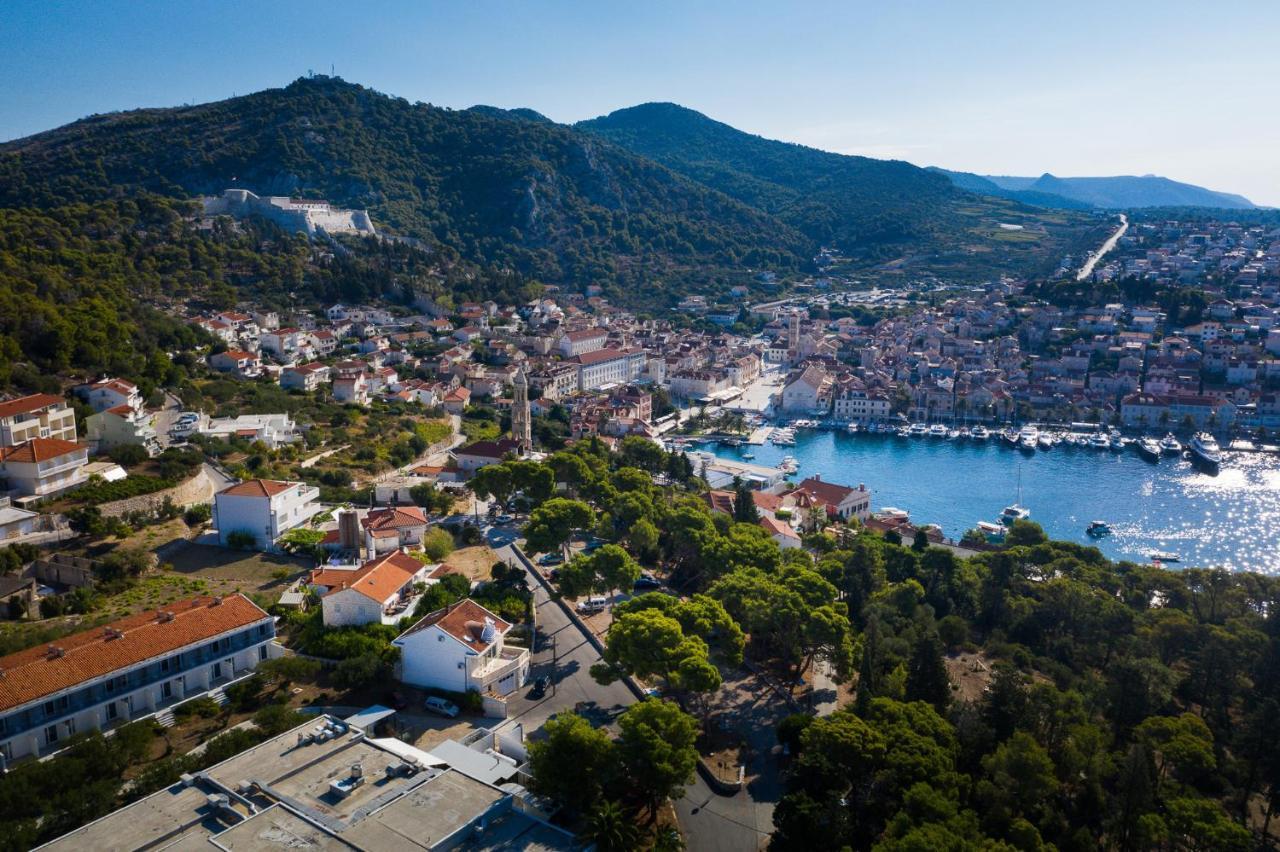 Terrace Apartment Đảo Hvar Ngoại thất bức ảnh